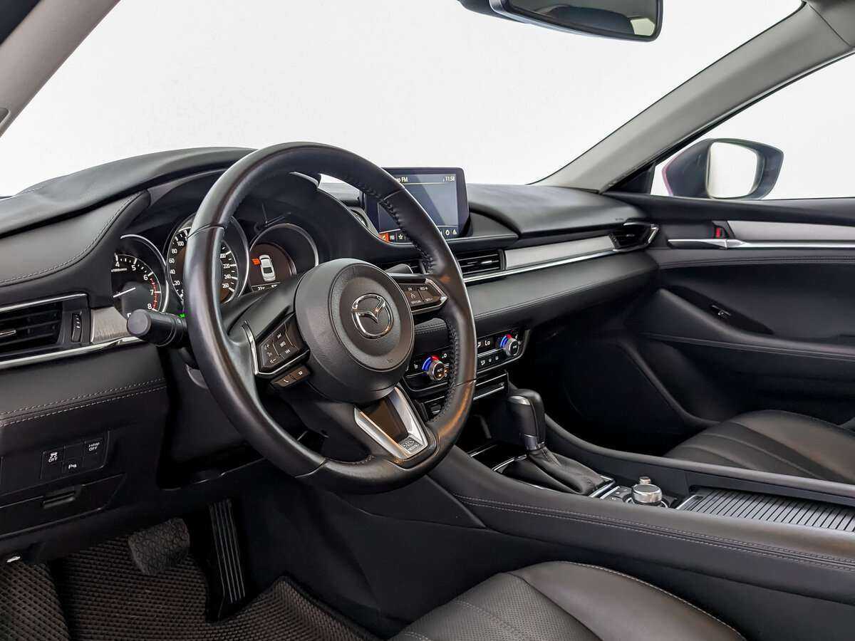 Купить Mazda 6 с пробегом. Фото: #12