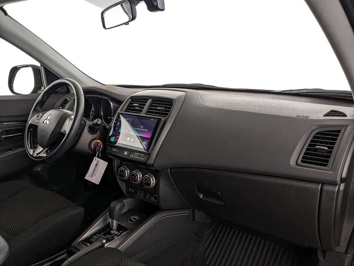 Купить Mitsubishi ASX с пробегом. Фото: #10