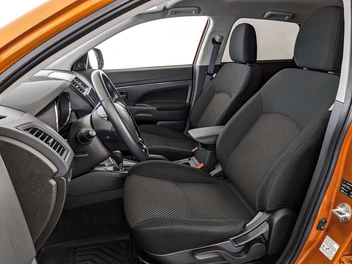 Купить Mitsubishi ASX с пробегом. Фото: #17