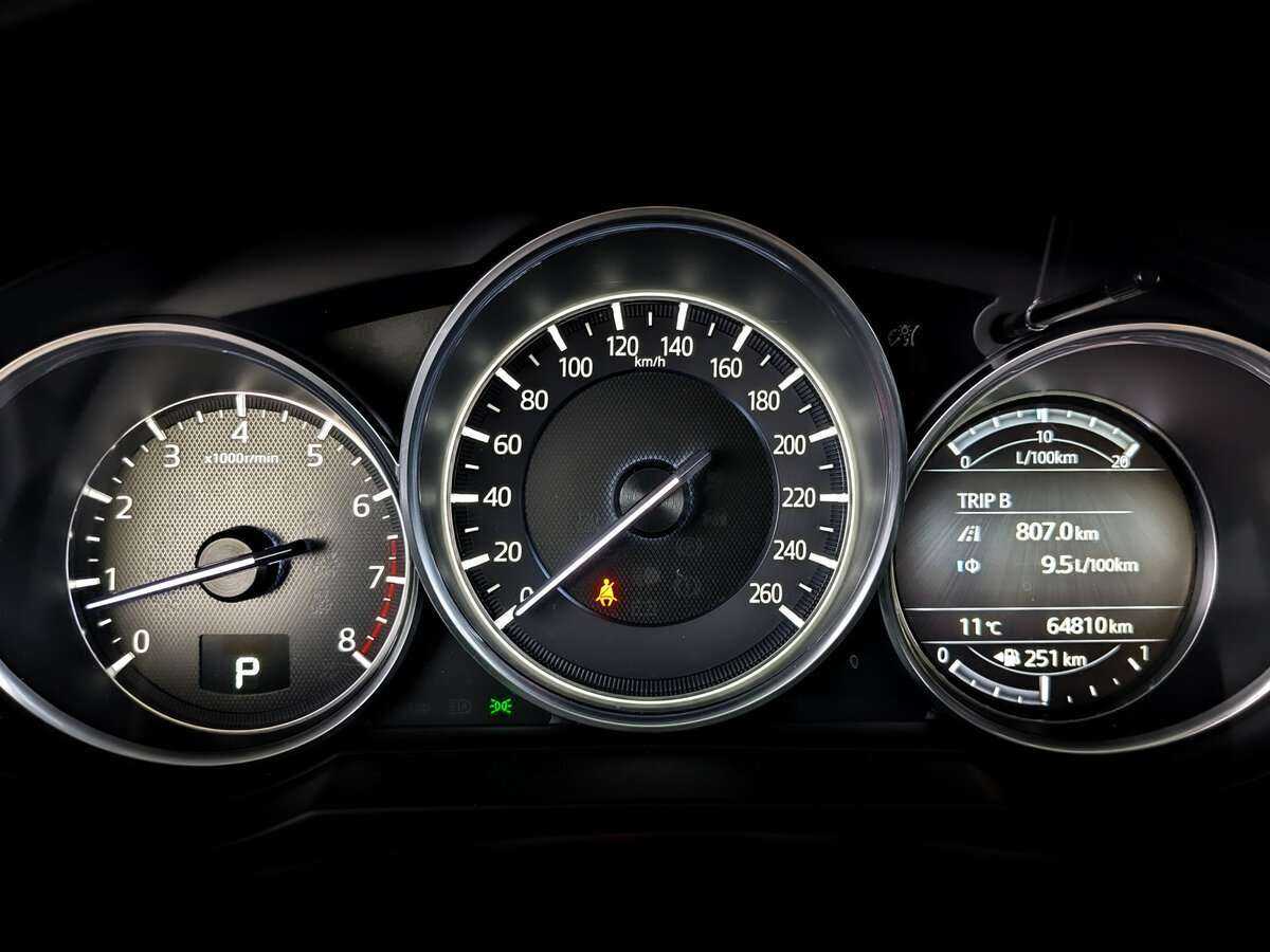 Купить Mazda 6 с пробегом. Фото: #10