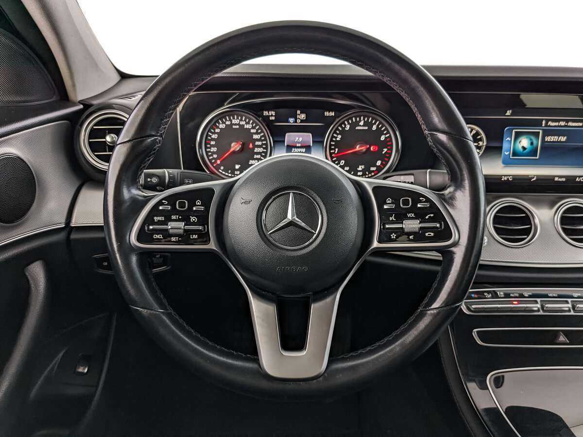 Купить Mercedes-Benz E-Класс с пробегом. Фото: #16