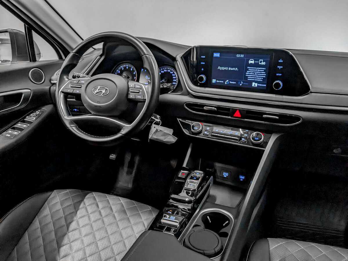 Купить Hyundai Sonata с пробегом. Фото: #22