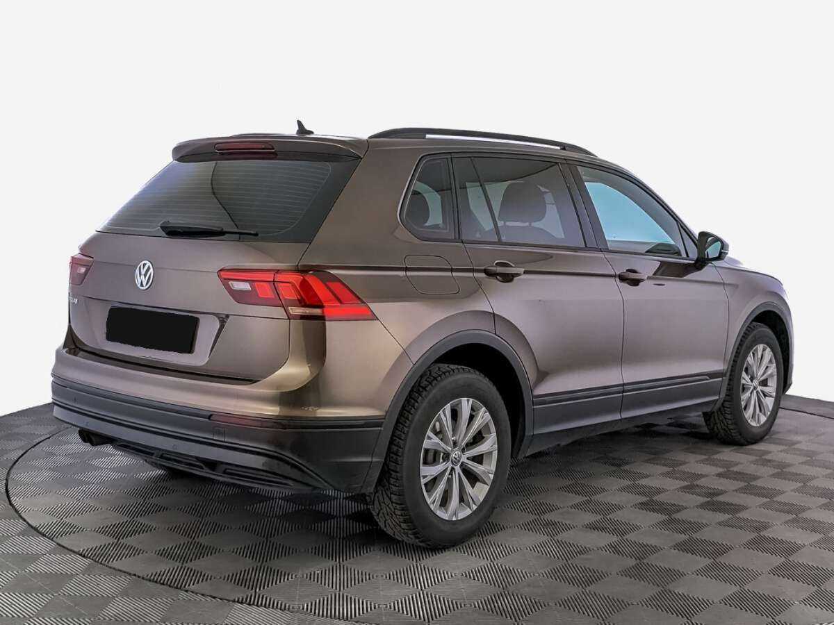 Купить Volkswagen Tiguan с пробегом. Фото: #4