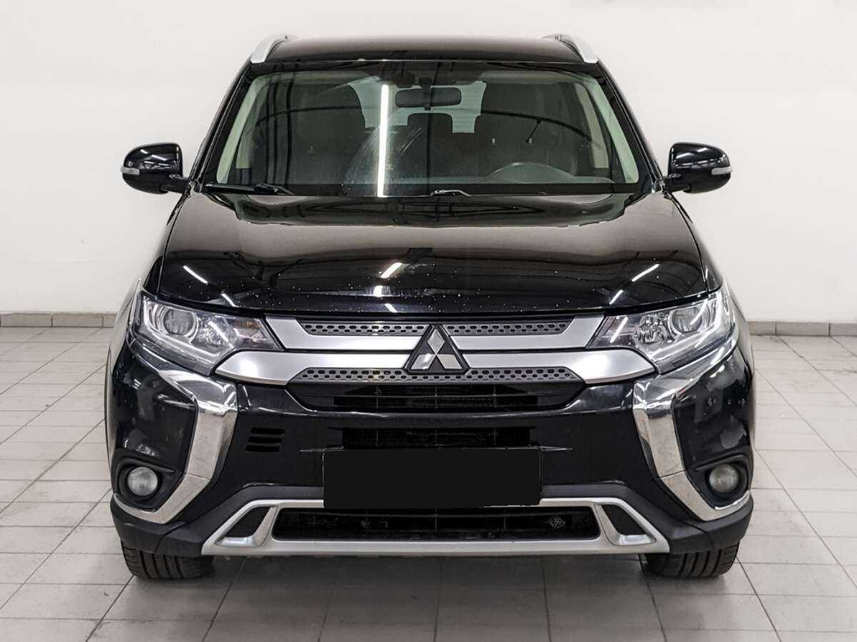 Купить Mitsubishi Outlander с пробегом. Фото: #1