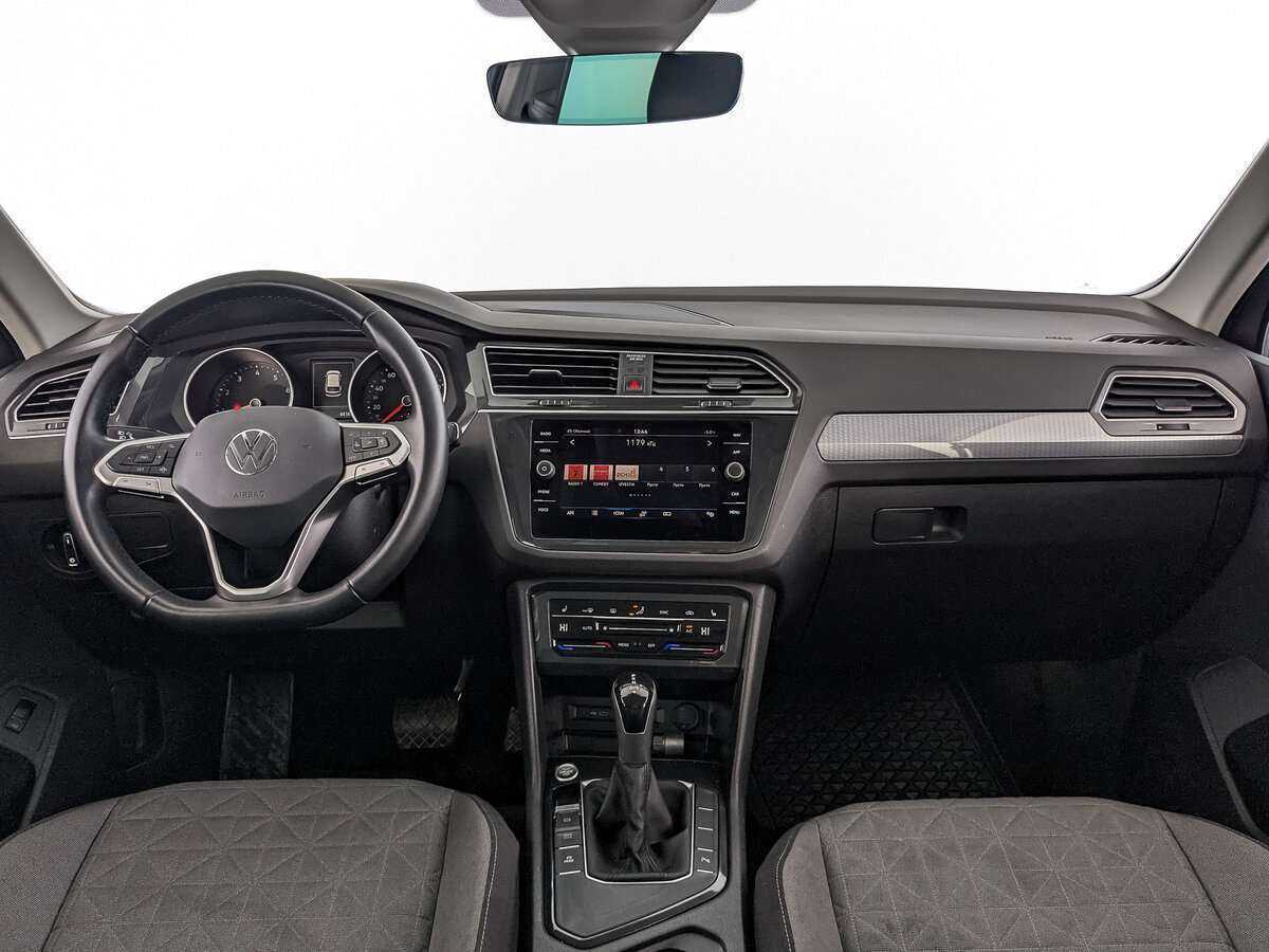 Купить Volkswagen Tiguan с пробегом. Фото: #13