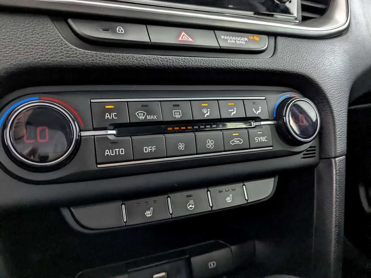 Купить Kia Ceed с пробегом. Фото: #16