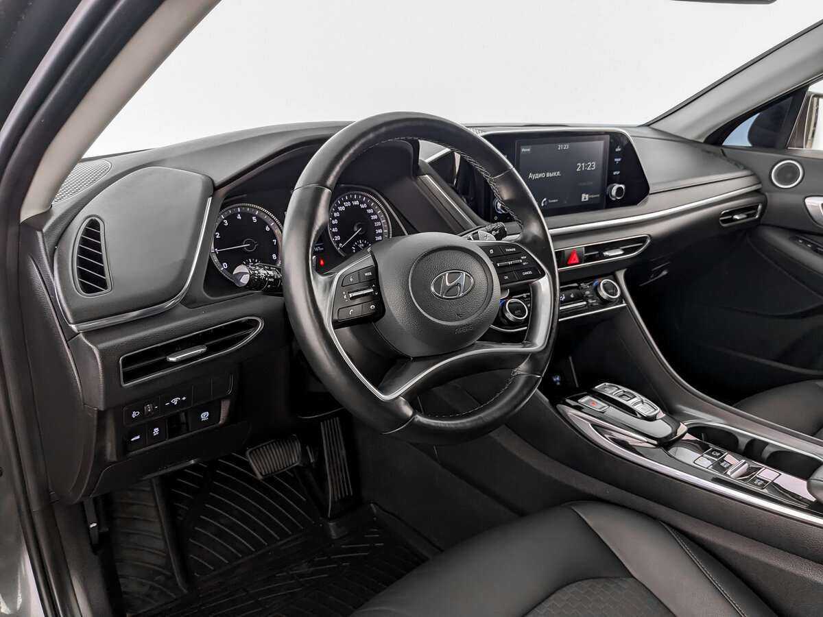 Купить Hyundai Sonata с пробегом. Фото: #13