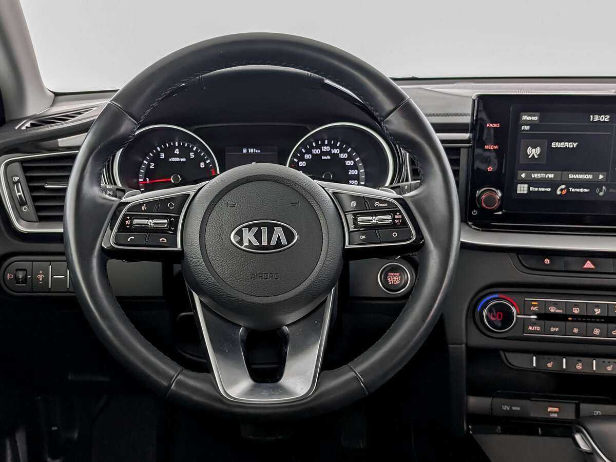 Купить Kia Ceed с пробегом. Фото: #16