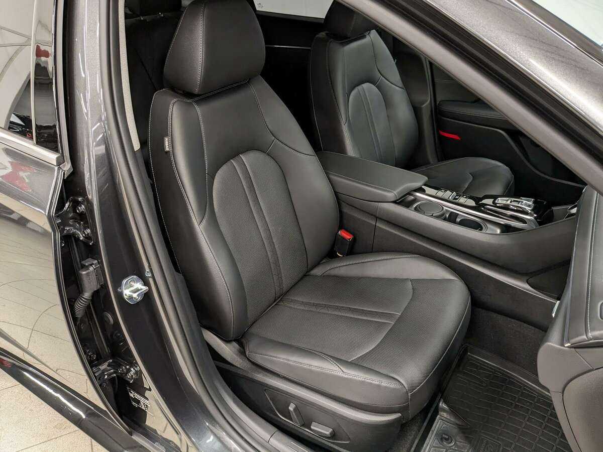 Купить Hyundai Sonata с пробегом. Фото: #8