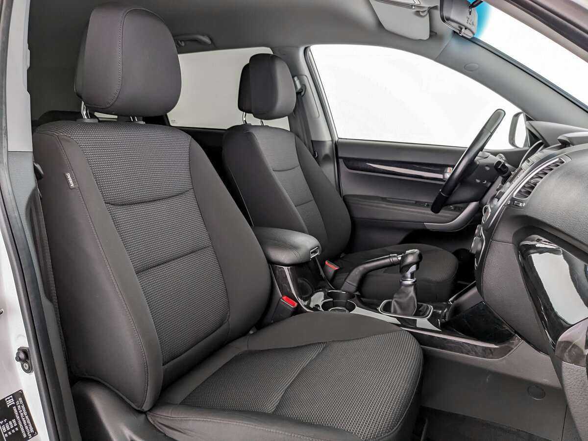 Купить Kia Sorento с пробегом. Фото: #16