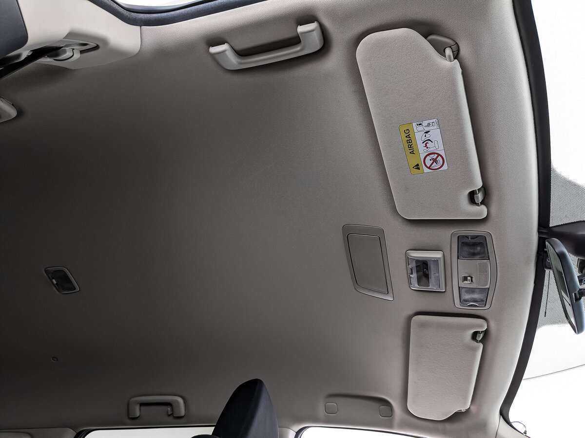 Купить Mitsubishi Outlander с пробегом. Фото: #18