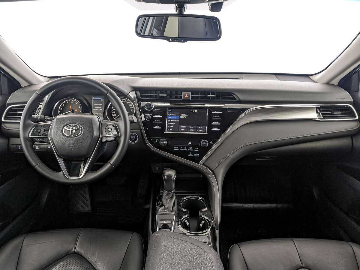 Купить Toyota Camry с пробегом. Фото: #13