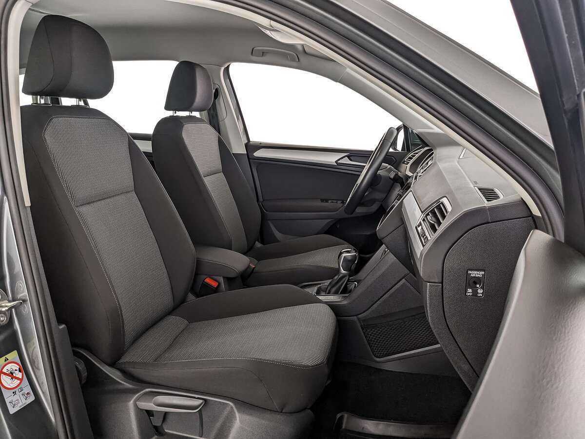 Купить Volkswagen Tiguan с пробегом. Фото: #16