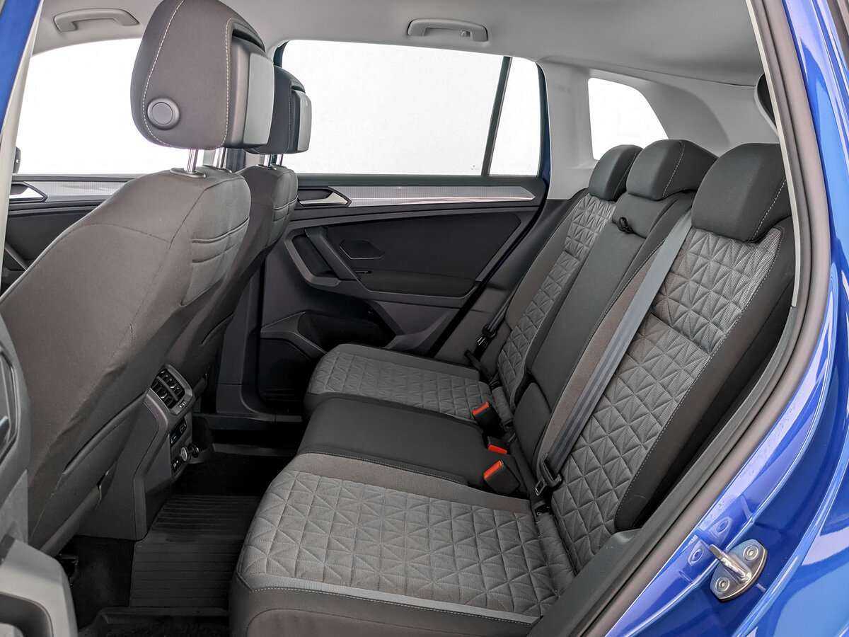 Купить Volkswagen Tiguan с пробегом. Фото: #11