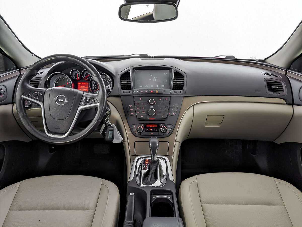 Купить Opel Insignia с пробегом. Фото: #11