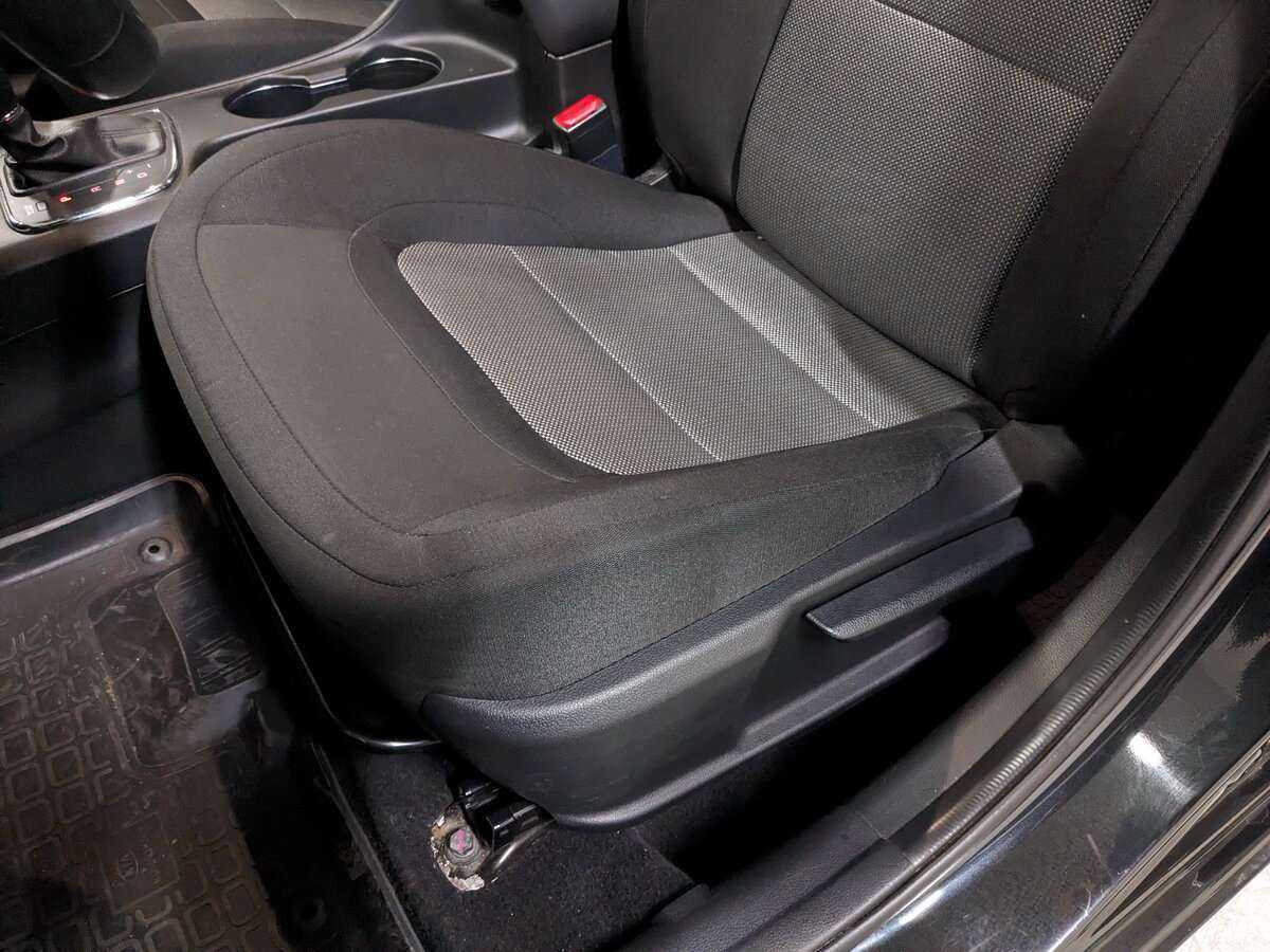 Купить Kia Ceed с пробегом. Фото: #18