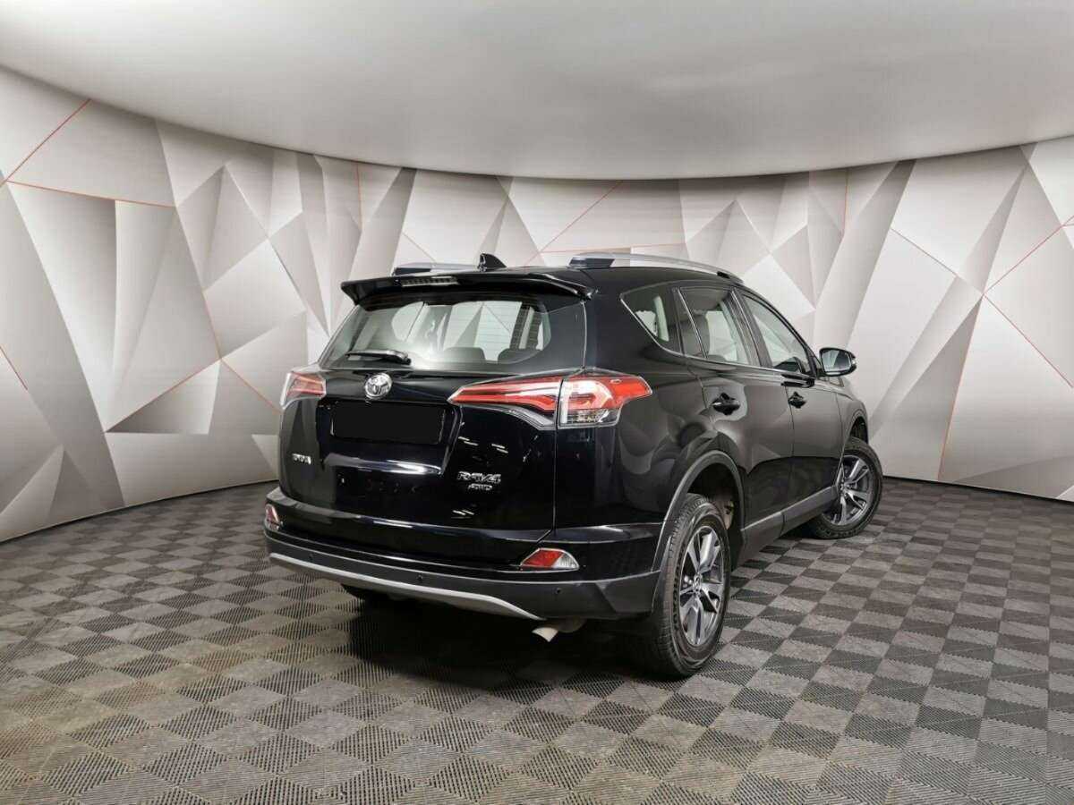 Купить Toyota RAV4 с пробегом. Фото: #1
