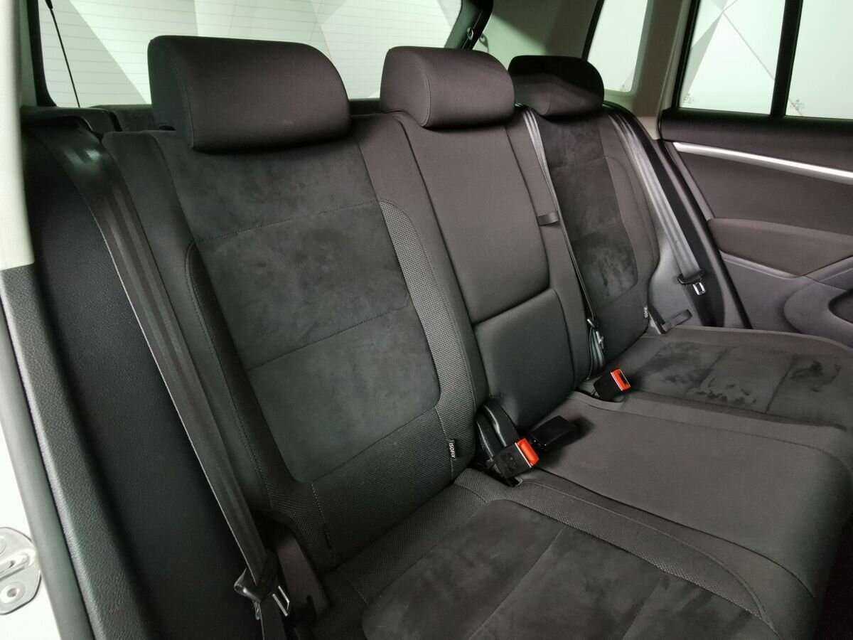 Купить Volkswagen Tiguan с пробегом. Фото: #14