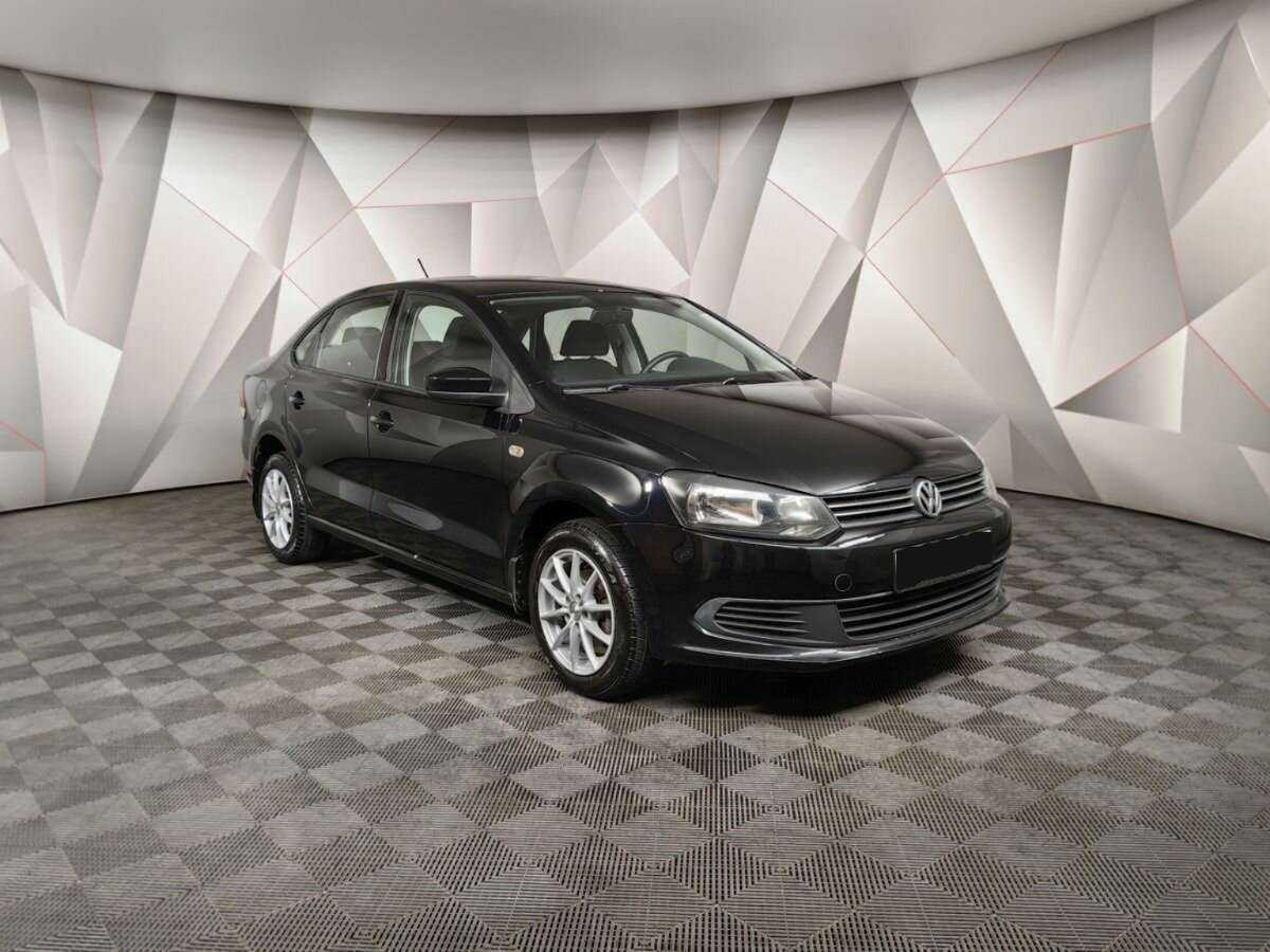 Купить Volkswagen Polo с пробегом. Фото: #2