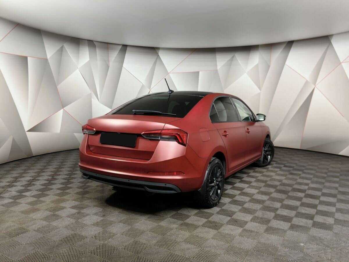 Купить Skoda Rapid с пробегом. Фото: #1