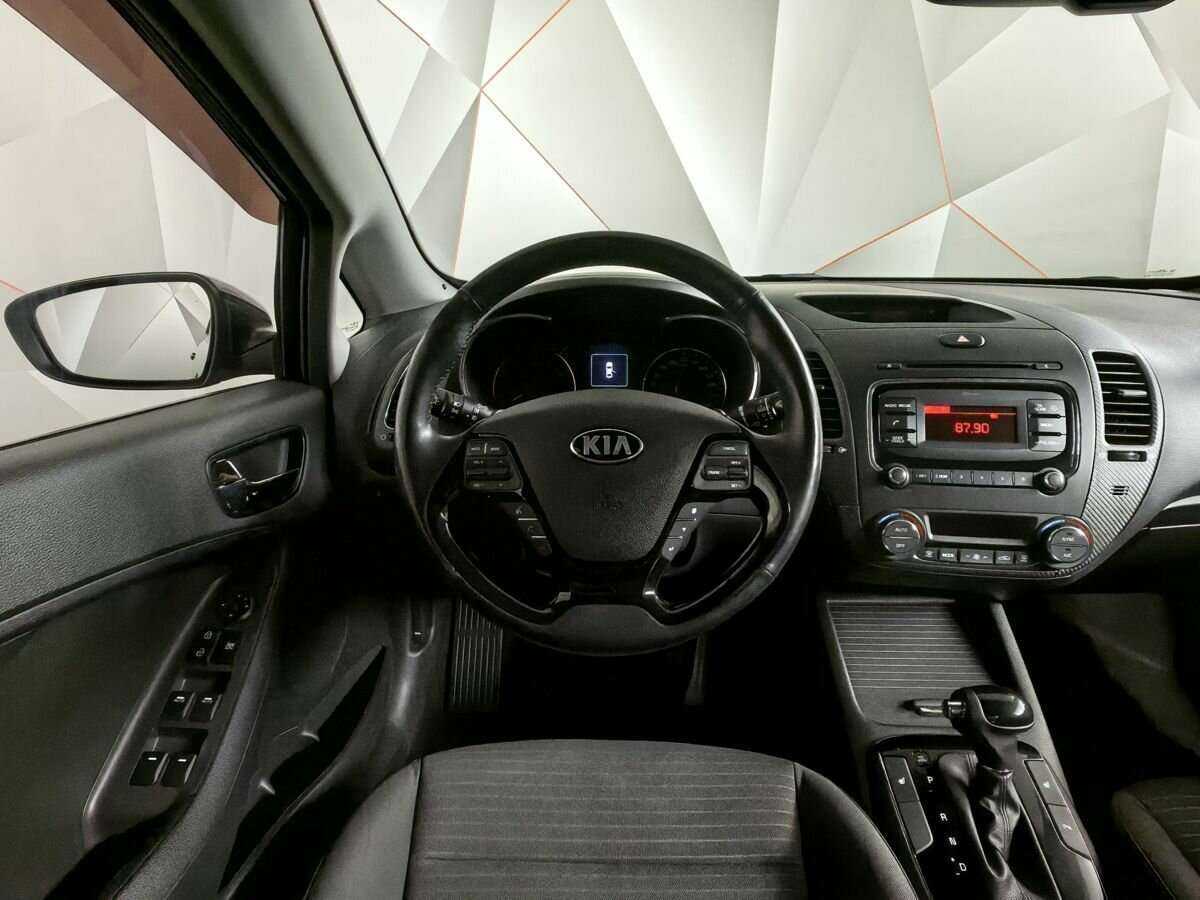 Купить Kia Cerato с пробегом. Фото: #14