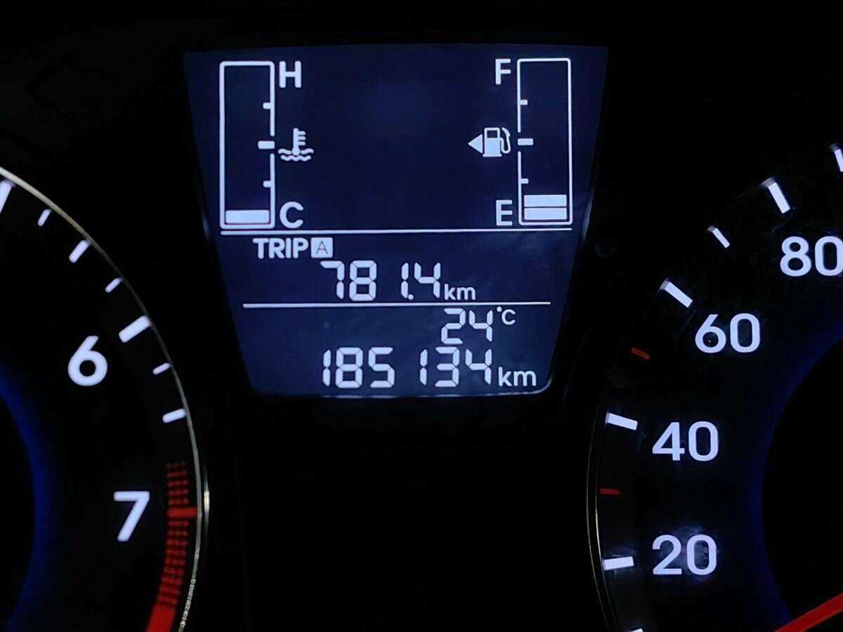 Купить Hyundai Solaris с пробегом. Фото: #14