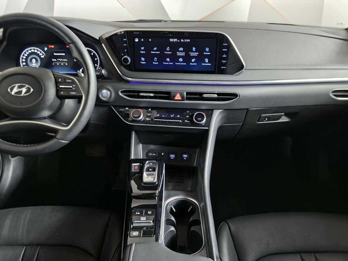 Купить Hyundai Sonata с пробегом. Фото: #7