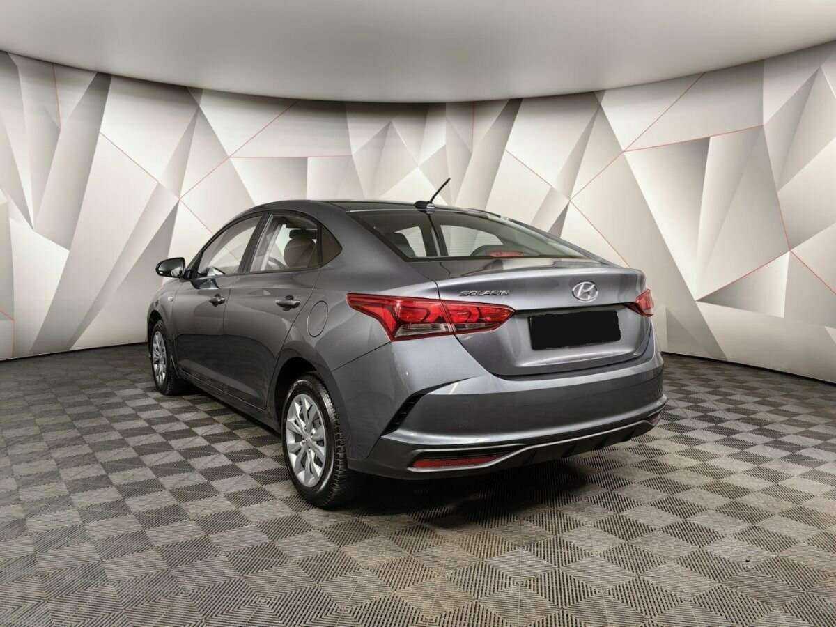 Купить Hyundai Solaris с пробегом. Фото: #3