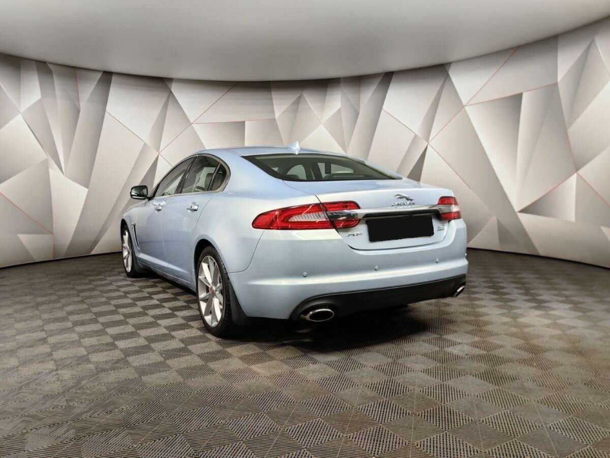 Купить Jaguar XF с пробегом. Фото: #3