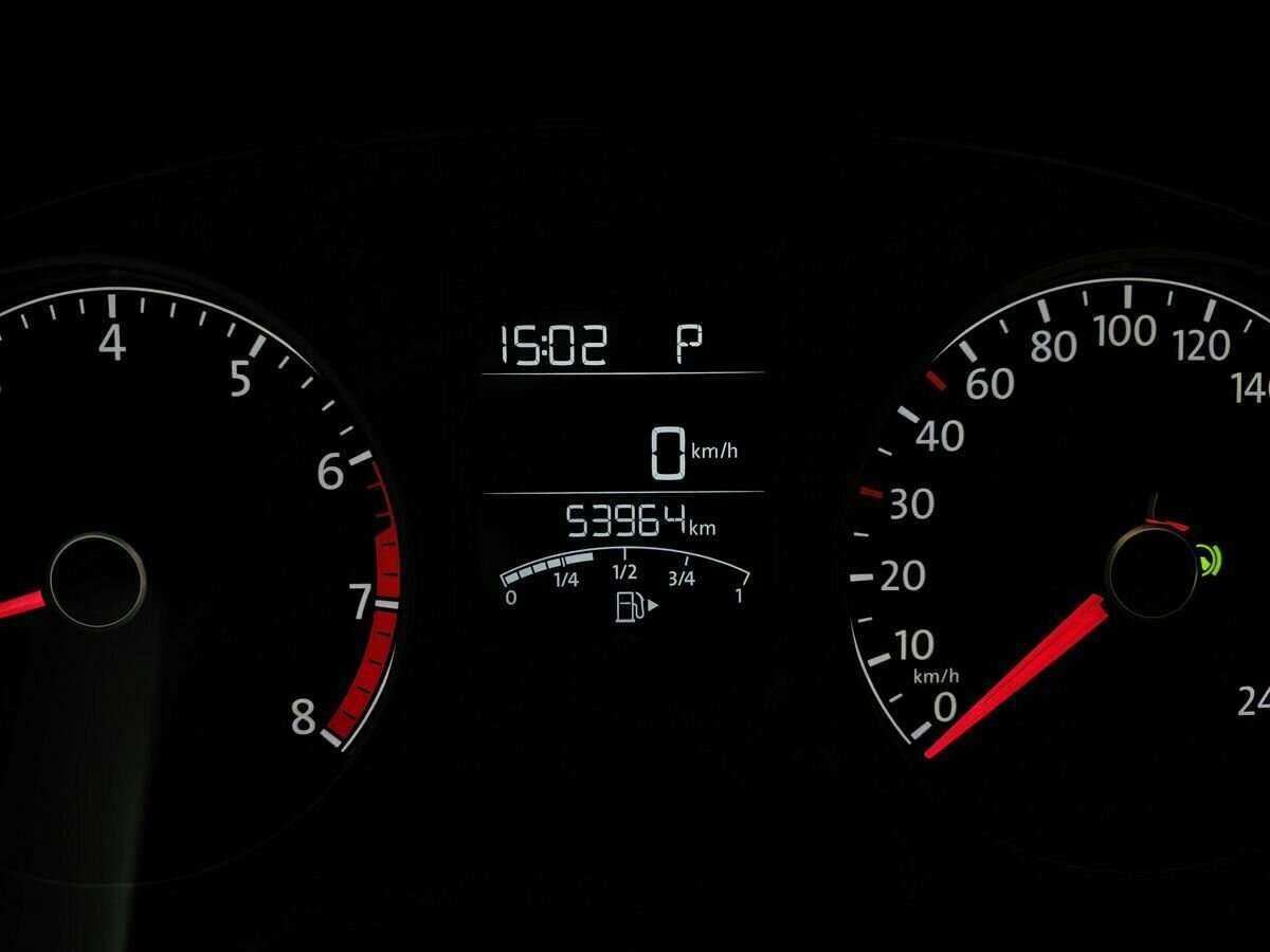 Купить Volkswagen Polo с пробегом. Фото: #16