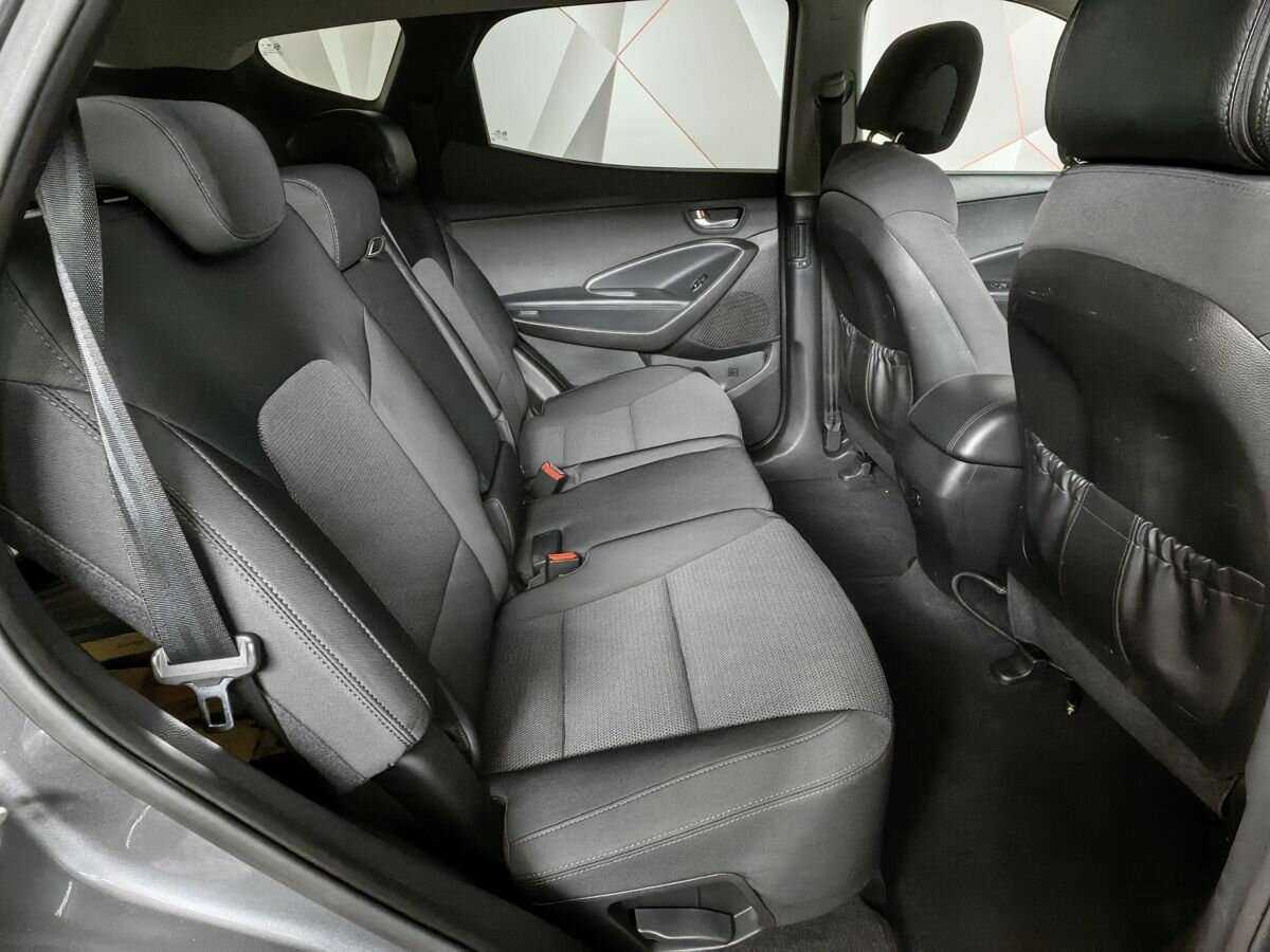 Купить Hyundai Santa Fe с пробегом. Фото: #11