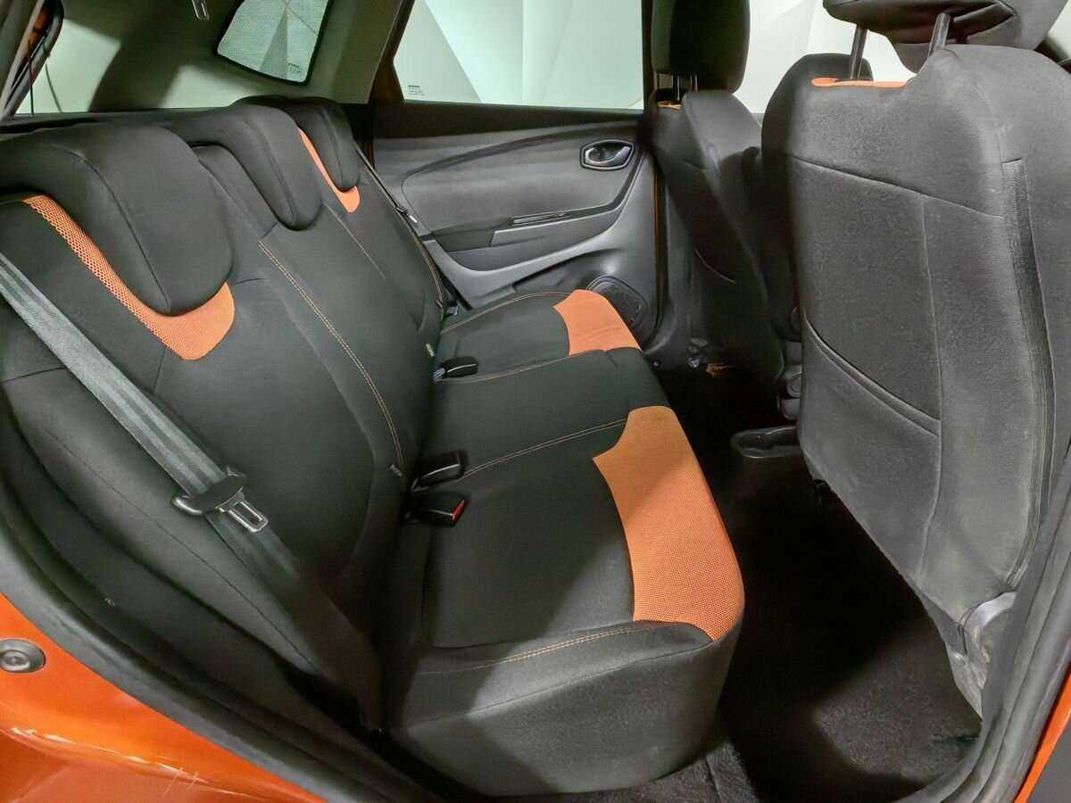 Купить Renault Kaptur с пробегом. Фото: #11