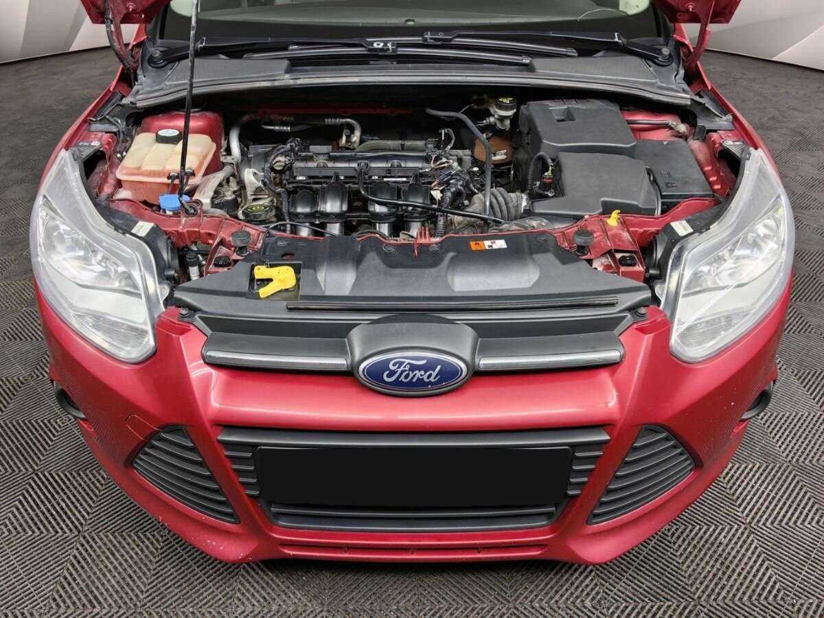 Купить Ford Focus с пробегом. Фото: #17