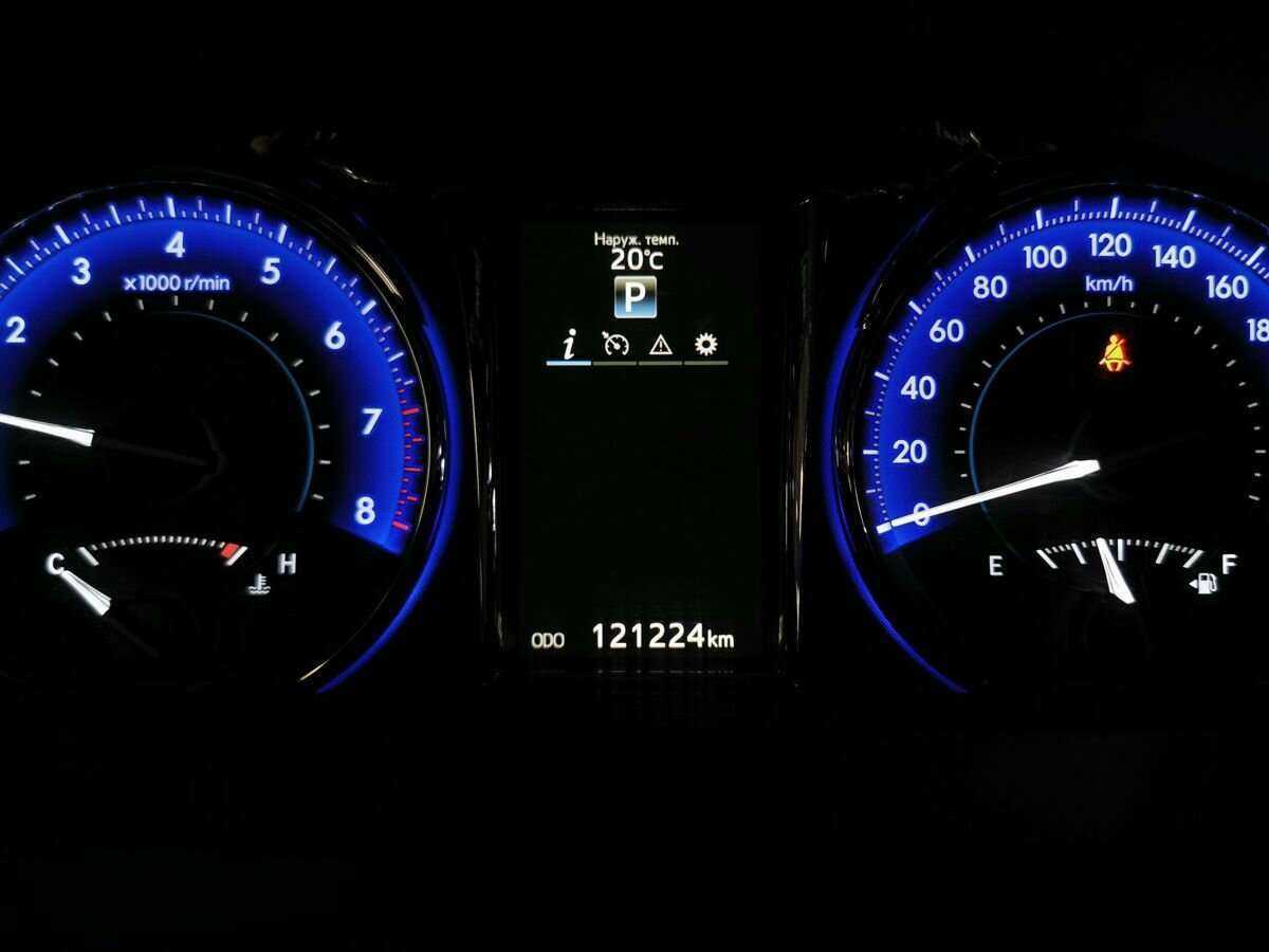 Купить Toyota Camry с пробегом. Фото: #15