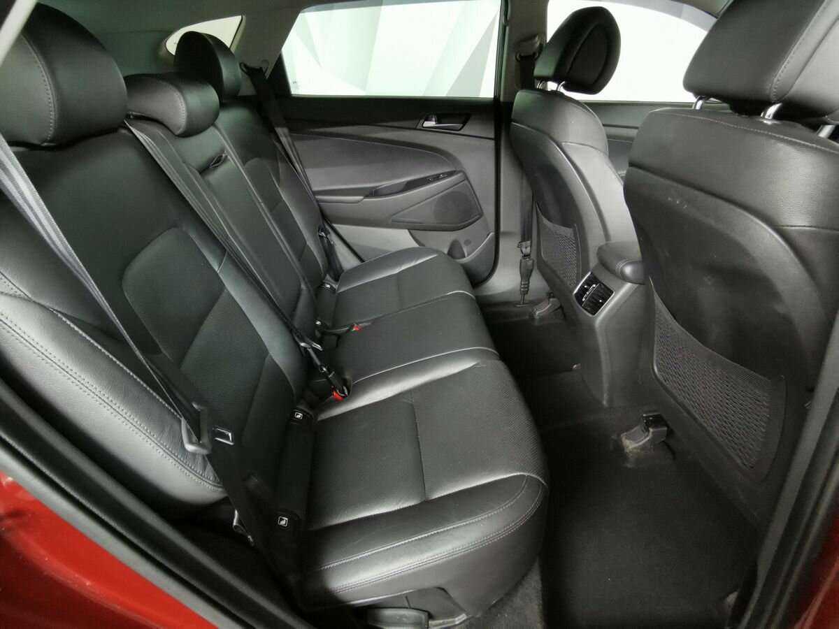 Купить Hyundai Tucson с пробегом. Фото: #11