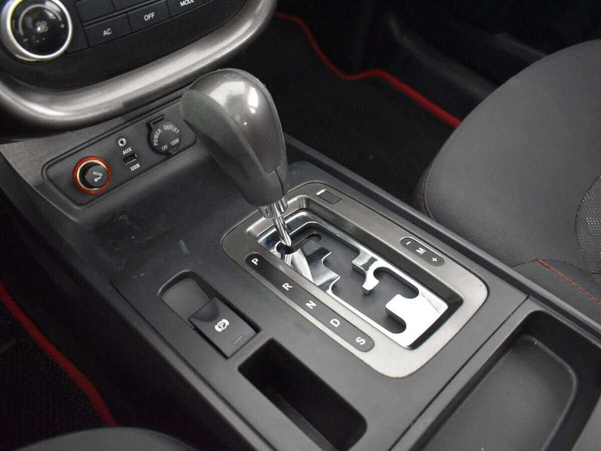 Купить FAW Besturn X80 с пробегом. Фото: #14