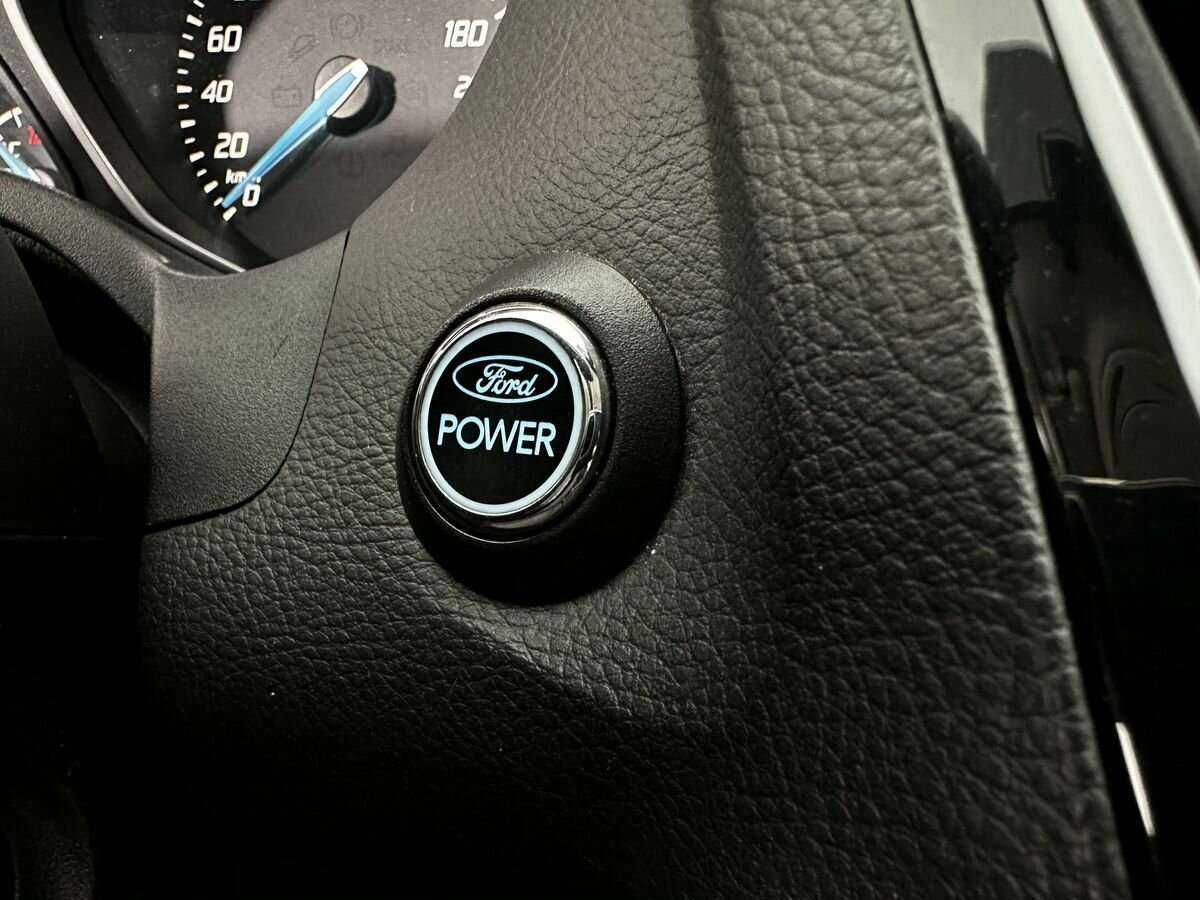 Купить Ford Focus с пробегом. Фото: #11