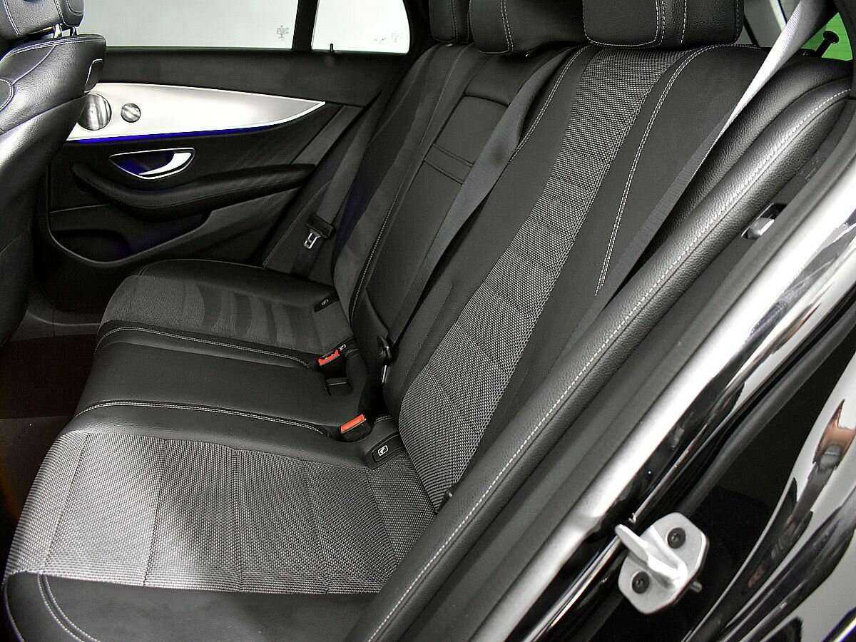 Купить Mercedes-Benz E-Класс с пробегом. Фото: #8