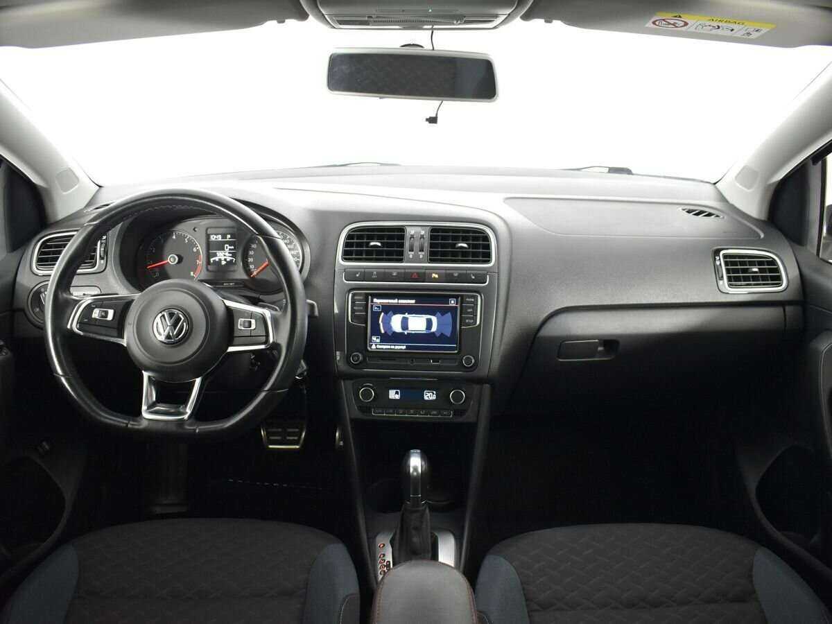 Купить Volkswagen Polo с пробегом. Фото: #8