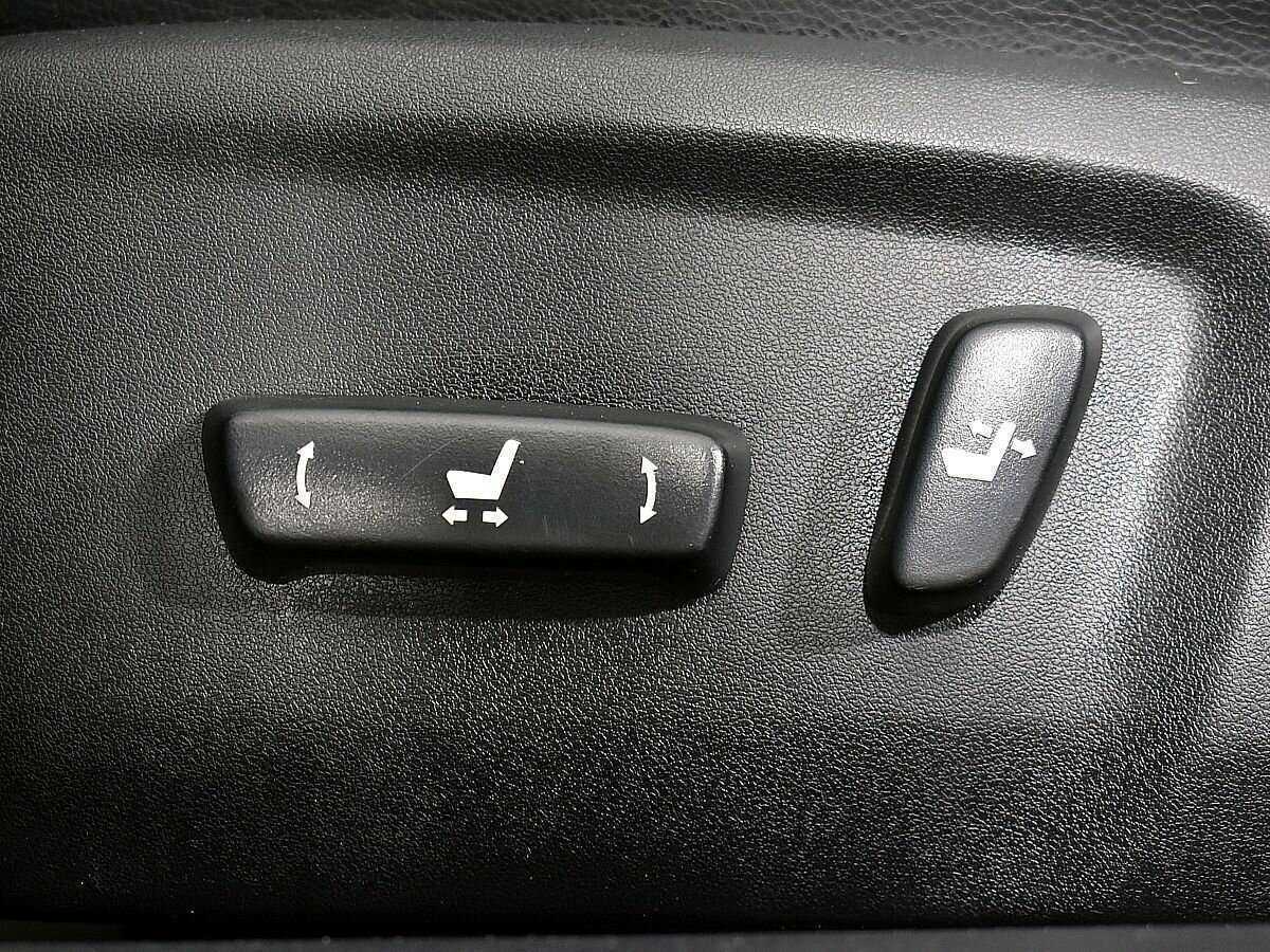 Купить Toyota Camry с пробегом. Фото: #8