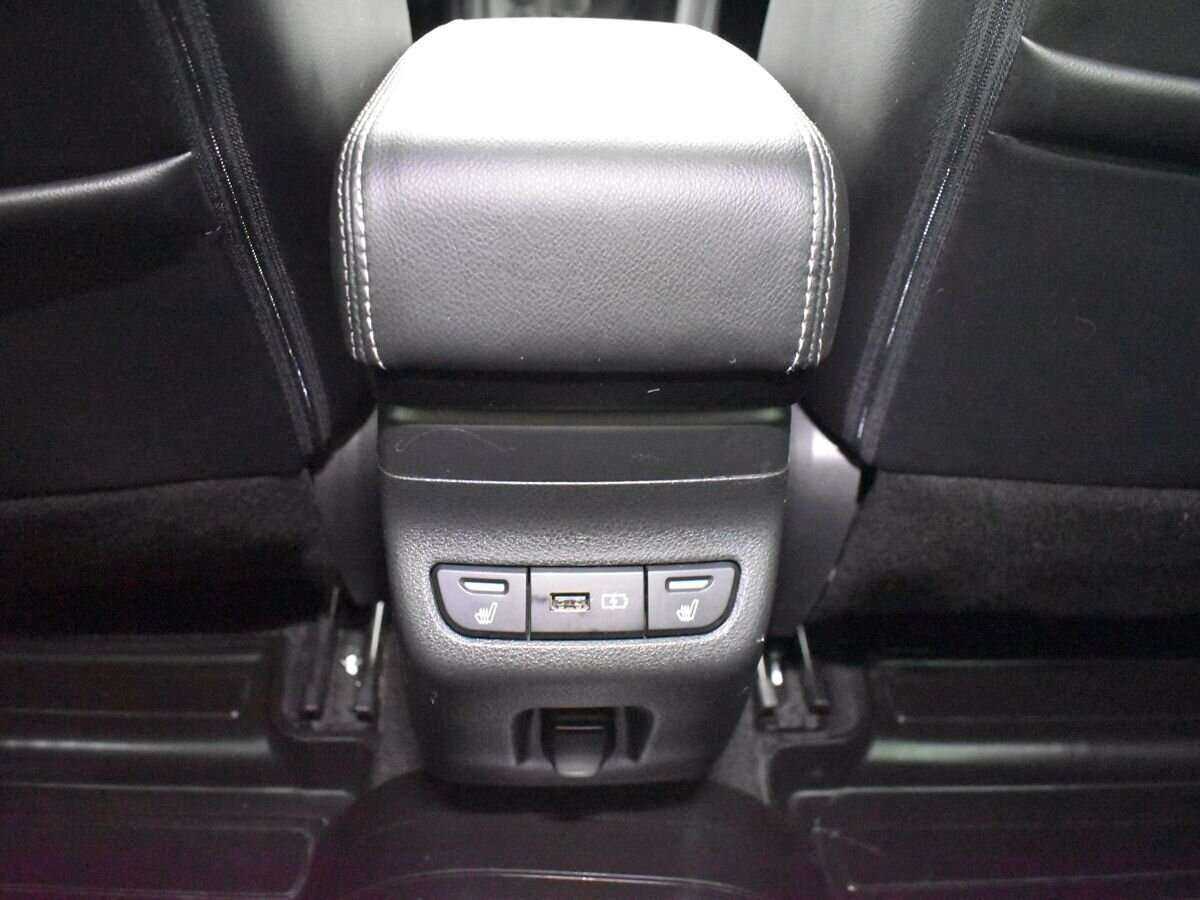 Купить Lada (ВАЗ) Vesta с пробегом. Фото: #13