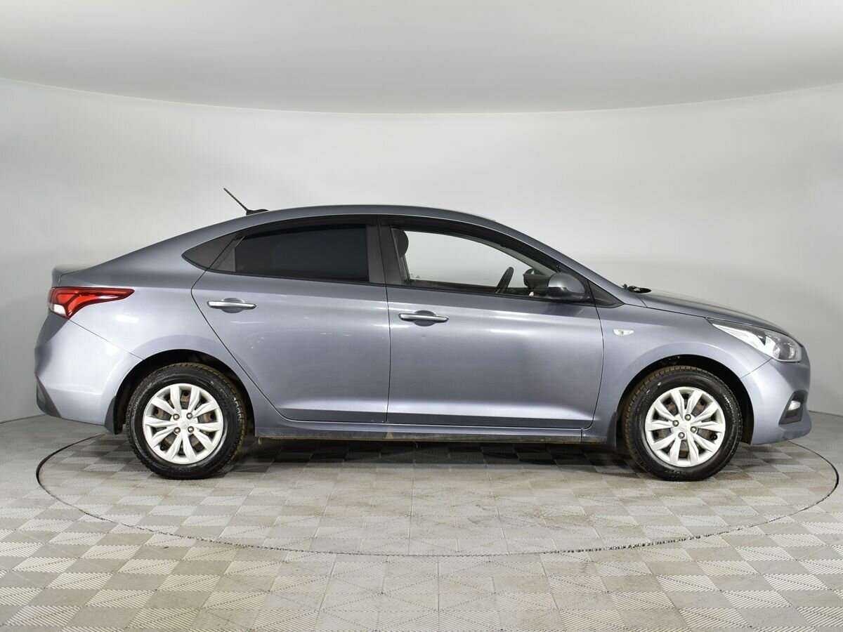 Купить Hyundai Solaris с пробегом. Фото: #4