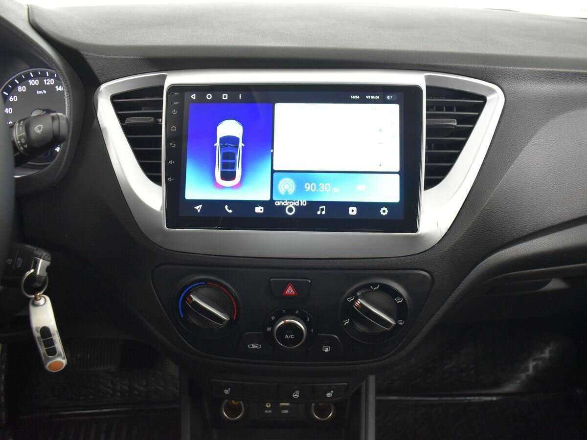 Купить Hyundai Solaris с пробегом. Фото: #11