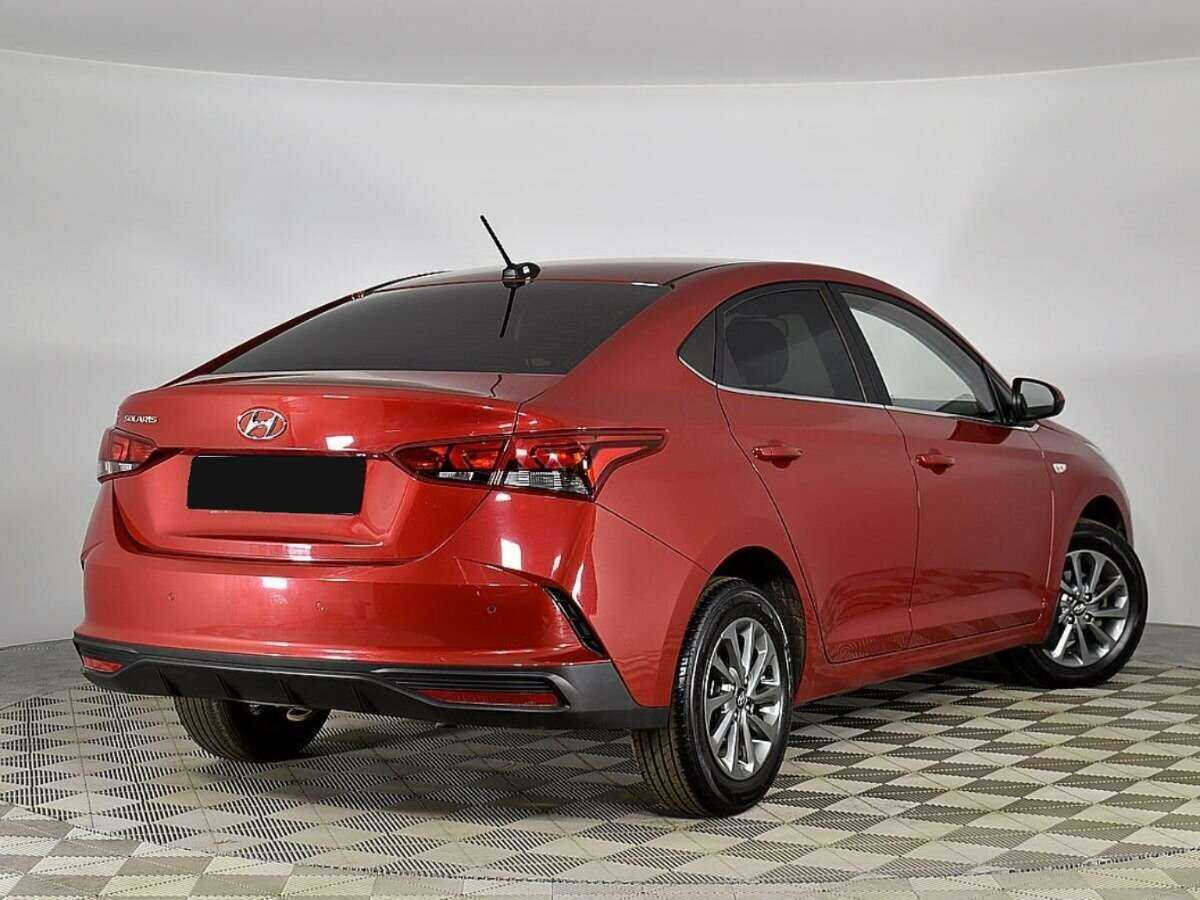 Купить Hyundai Solaris с пробегом. Фото: #1