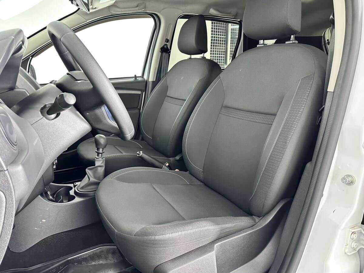 Купить Renault Duster с пробегом. Фото: #7