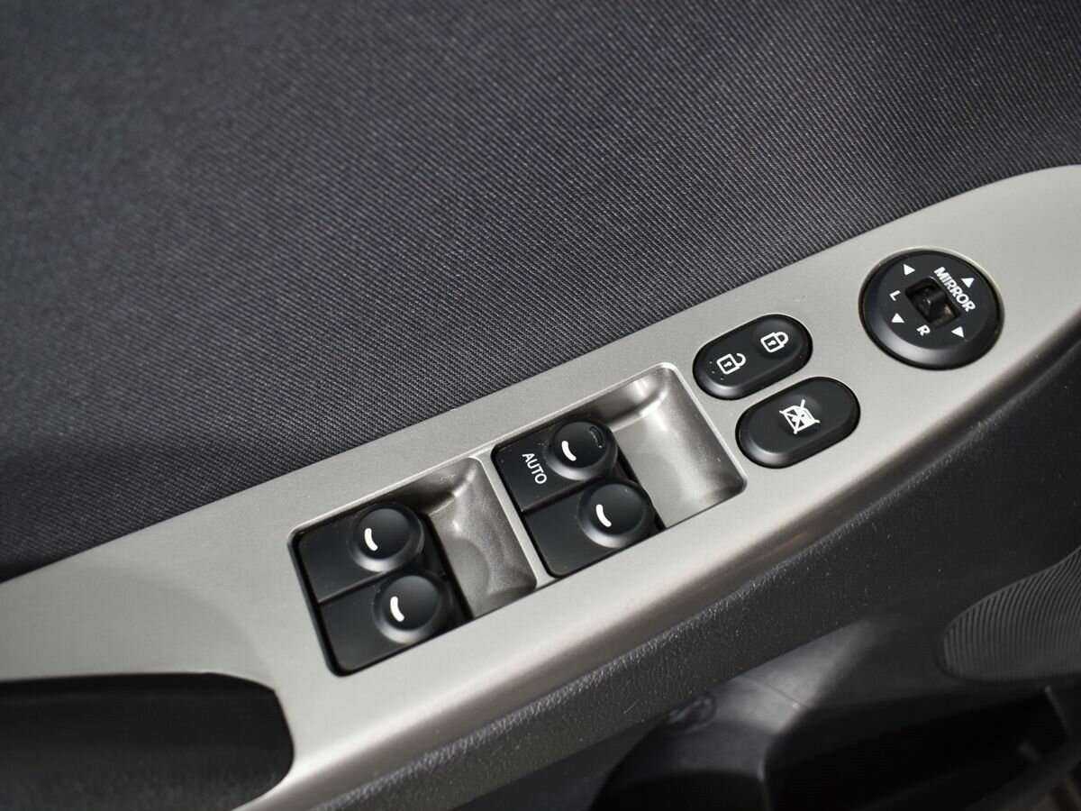 Купить Hyundai Solaris с пробегом. Фото: #14