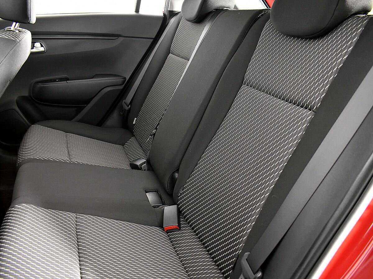 Купить Kia Rio с пробегом. Фото: #8