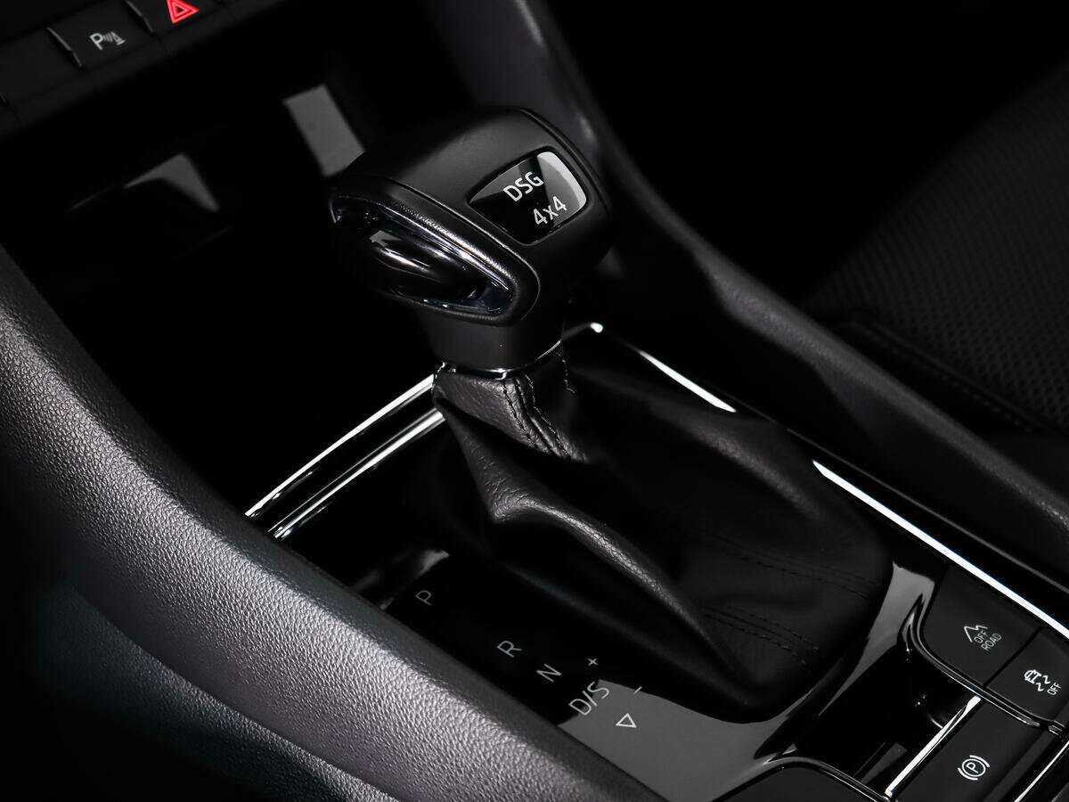 Купить Skoda Karoq с пробегом. Фото: #9