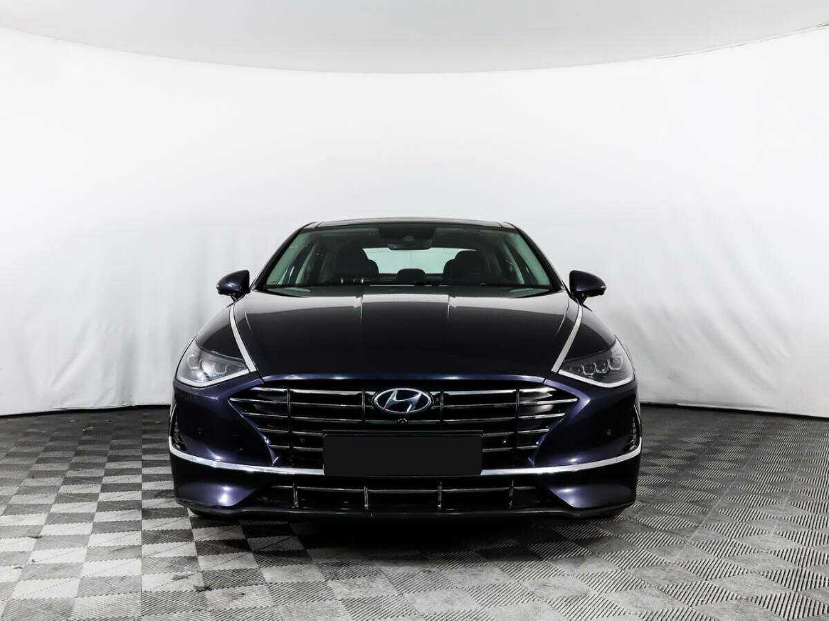 Купить Hyundai Sonata с пробегом. Фото: #1