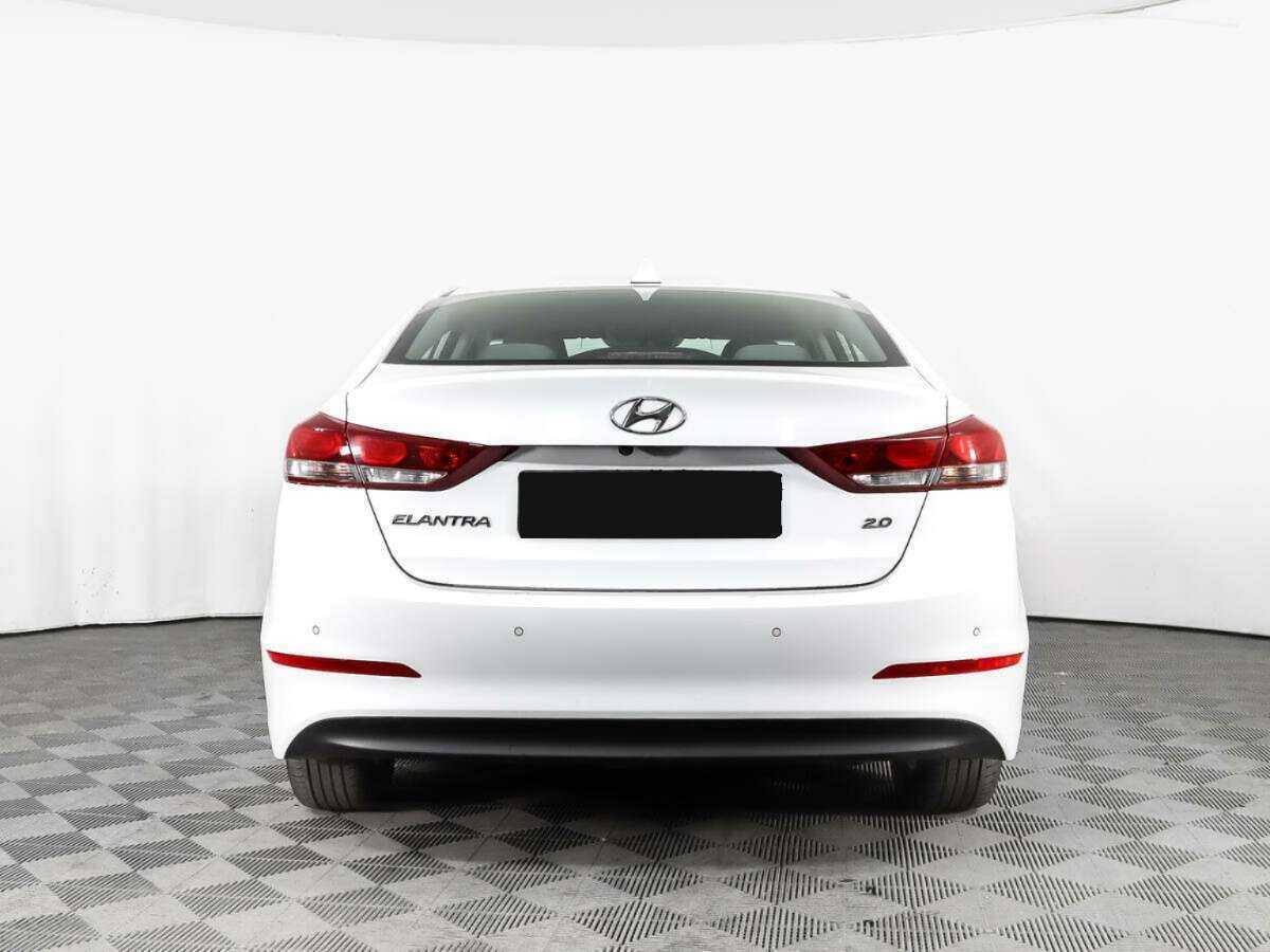 Купить Hyundai Elantra с пробегом. Фото: #5